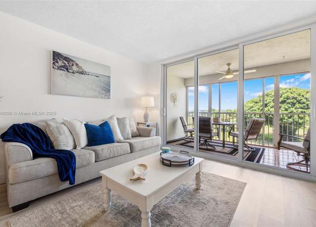 Property at 2601 S Course Dr #404, Pompano Beach, FL 33069, 1 bed, 1.5 baths