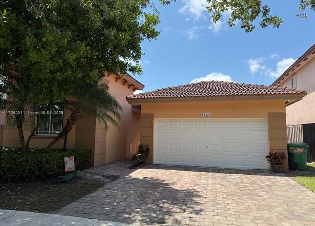 Property at 11224 SW 231st Ln, Miami, FL 33170, 4 beds, 2 baths