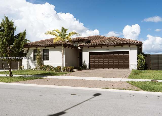 Property at 12833 SW 226th St, Miami, FL 33170, 4 beds, 2.5 baths