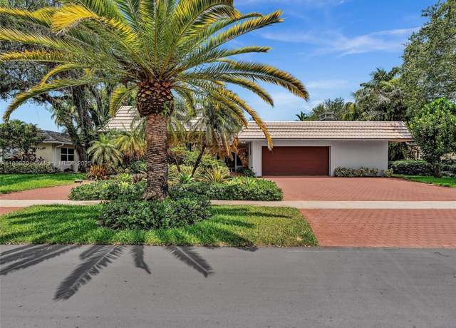 Property at 3121 N 52nd Ave, Hollywood, FL 33021, 5 beds, 4 baths