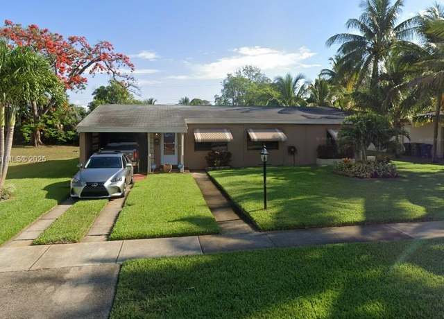 Property at 412 E Evanston Cir, Fort Lauderdale, FL 33312, 3 beds, 2 baths