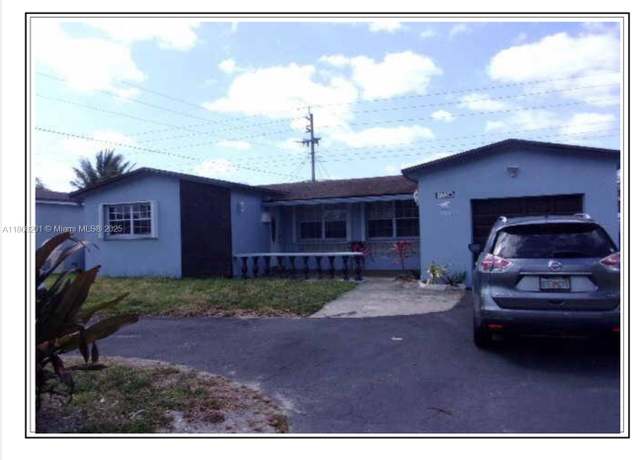 Property at 7756 Embassy Blvd, Miramar, FL 33023, 3 beds, 2 baths