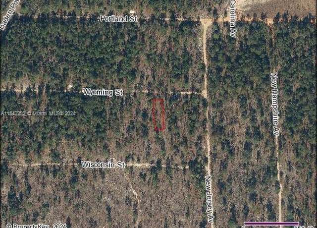 Property at 103 Wyoming St, Other City - In The State Of Florida, FL 32640