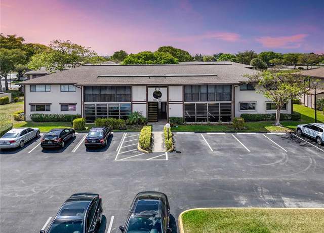 Property at 9887 N Belfort Cir #112, Tamarac, FL 33321, 2 beds, 2 baths