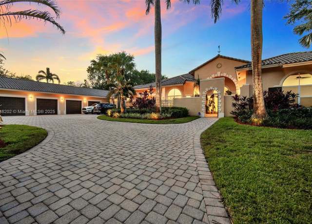 Property at 14211 Sunset Ln, Southwest Ranches, FL 33330, 7 beds, 6.5 baths