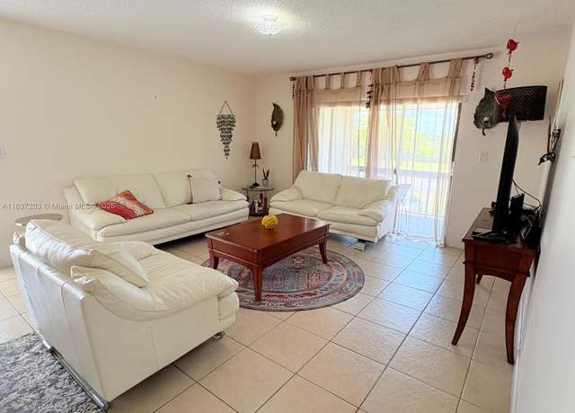Property at 13781 SW 66th St Unit 221B, Miami, FL 33183, 3 beds, 2 baths