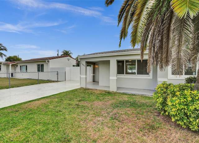 Property at 7465 SW 31st St, Miami, FL 33155, 3 beds, 1 bath