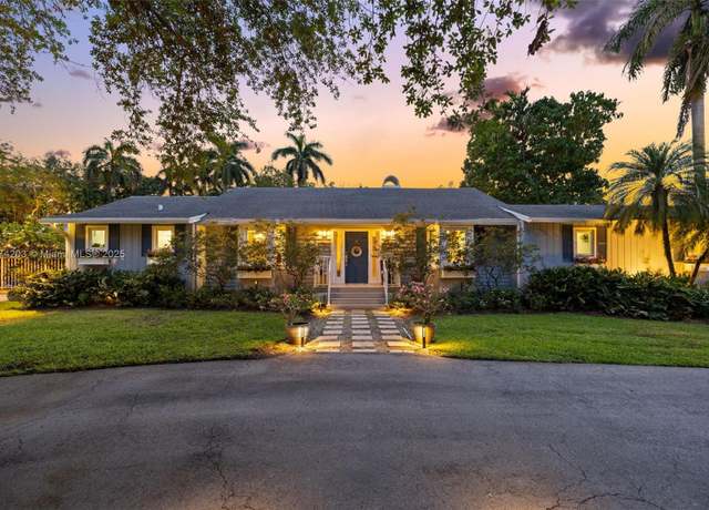 Property at 7720 SW 79th Ct, Miami, FL 33143, 3 beds, 4.5 baths