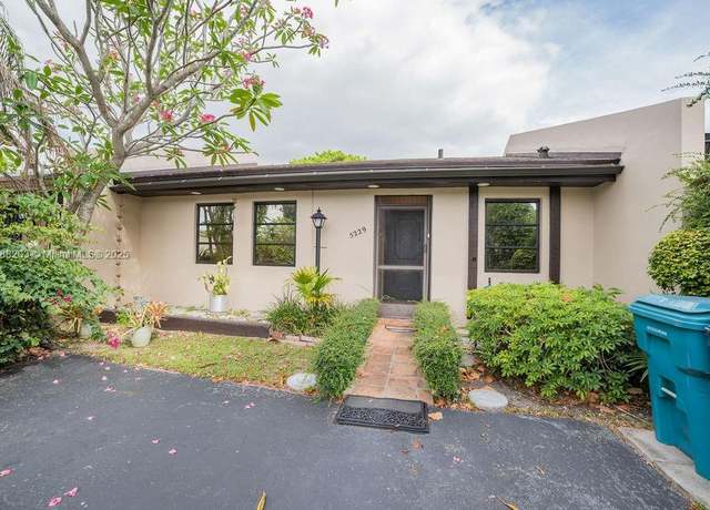 Property at 5229 SW 139th Ct, Miami, FL 33175, 2 beds, 1 bath