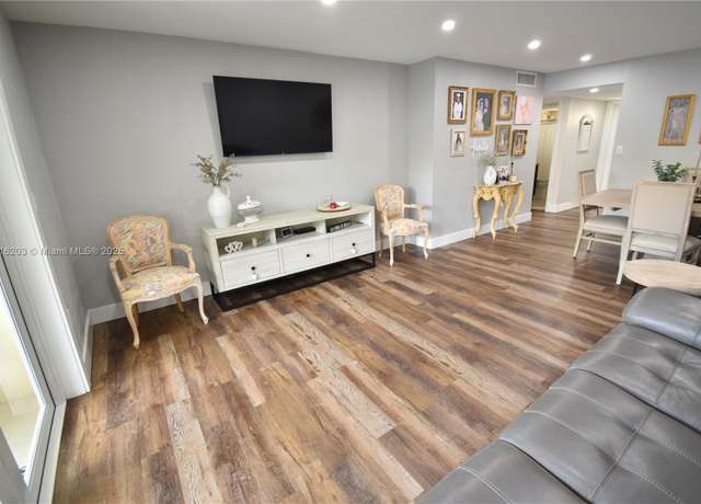 Property at 8469 SW 137th Ave #8469, Miami, FL 33183, 2 beds, 2 baths