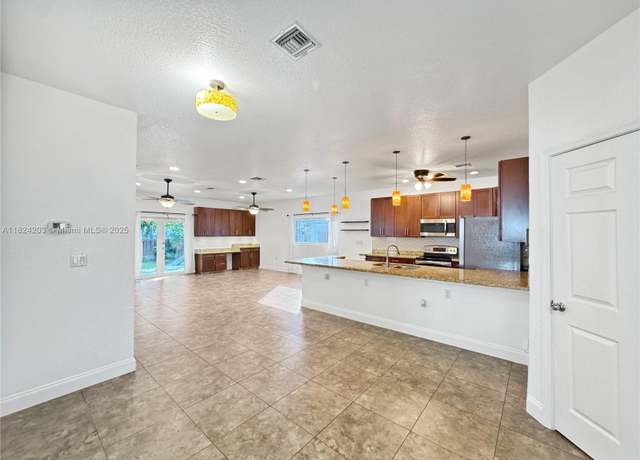 Property at 243 SW 5th St, Dania Beach, FL 33004, 3 beds, 2 baths