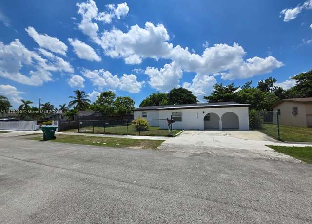 Property at 10730 SW 149th Ter, Miami, FL 33176, 5 beds, 2 baths