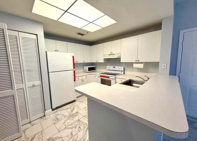 Property at 2015 SE 10th Ave #127, Fort Lauderdale, FL 33316, 1 bed, 1 bath