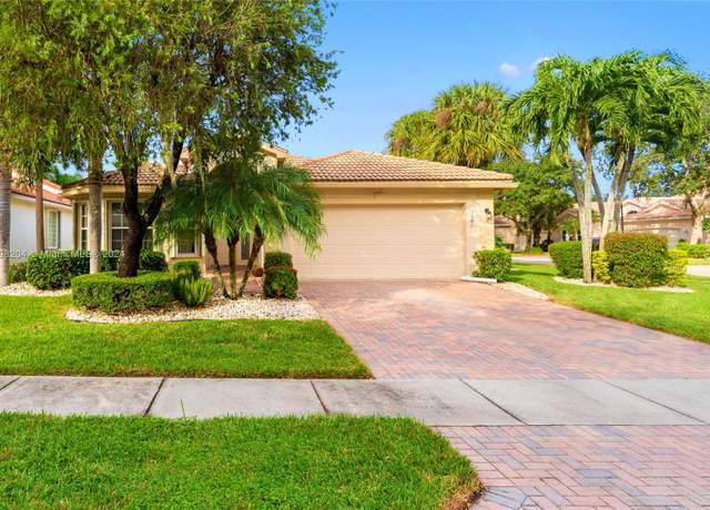 Property at 7543 Cape Verde Ln, Lake Worth, FL 33467, 3 beds, 2 baths