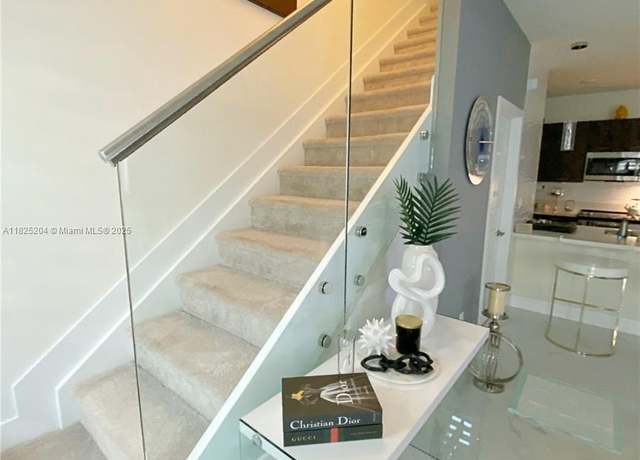 Property at 4680 NW 83rd Path #4680, Doral, FL 33166, 3 beds, 3 baths