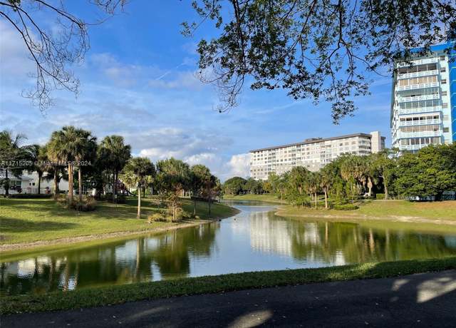 Property at 4200 Hillcrest Dr #419, Hollywood, FL 33021, 2 beds, 2 baths
