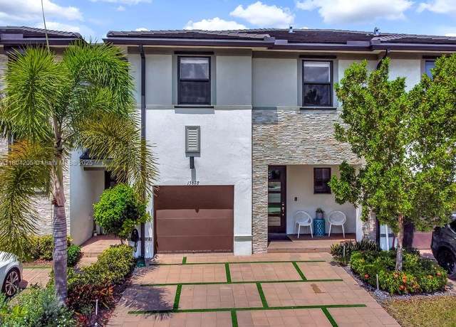 Property at 15678 NW 91st Ct, Miami Lakes, FL 33018, 3 beds, 3 baths