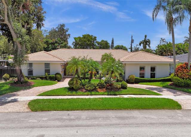 Property at 2210 NE 204th St, Miami, FL 33180, 5 beds, 3 baths