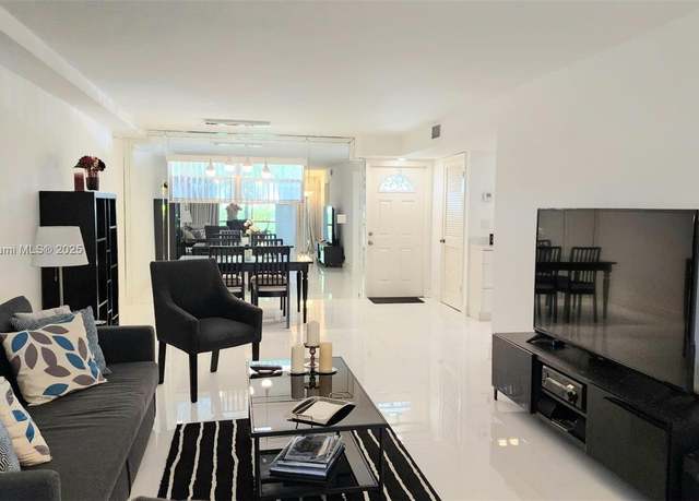 Property at 8930 S Hollybrook Blvd #106, Pembroke Pines, FL 33025, 1 bed, 1.5 baths