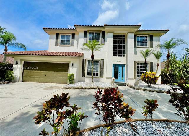 Property at 1560 NW 103rd Ter, Coral Springs, FL 33071, 5 beds, 3.5 baths