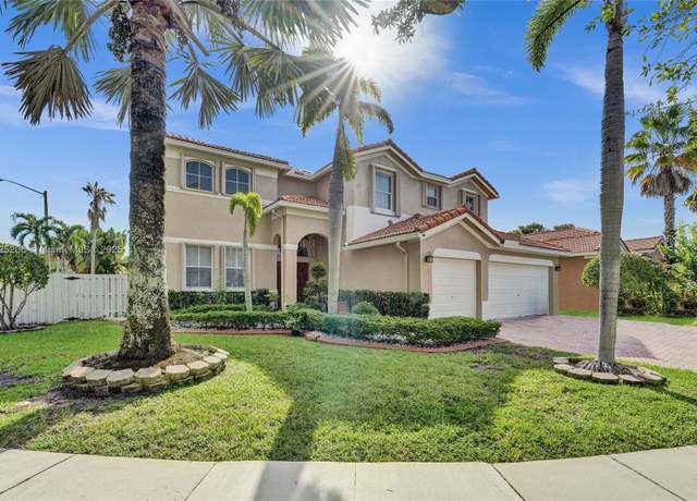 Property at 1379 NW 166th Ave, Pembroke Pines, FL 33028, 5 beds, 4 baths
