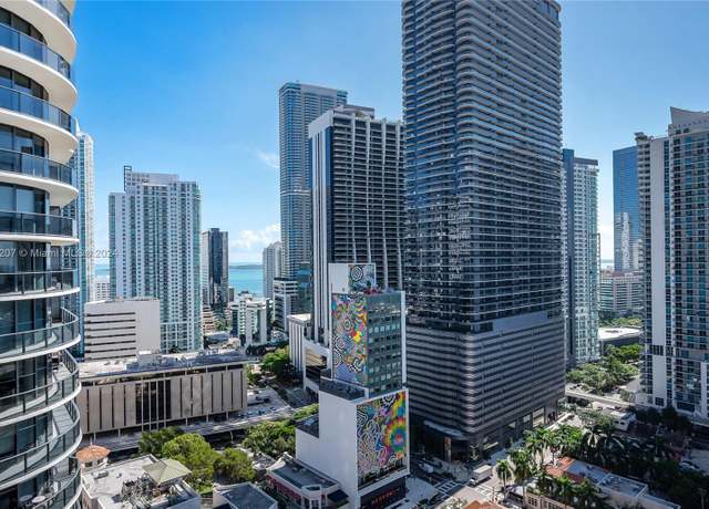 Property at 55 SW 9th St #2303, Miami, FL 33130, 2 beds, 2 baths