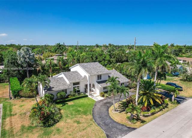 Property at 8221 SW 185th Ter, Cutler Bay, FL 33157, 6 beds, 3 baths