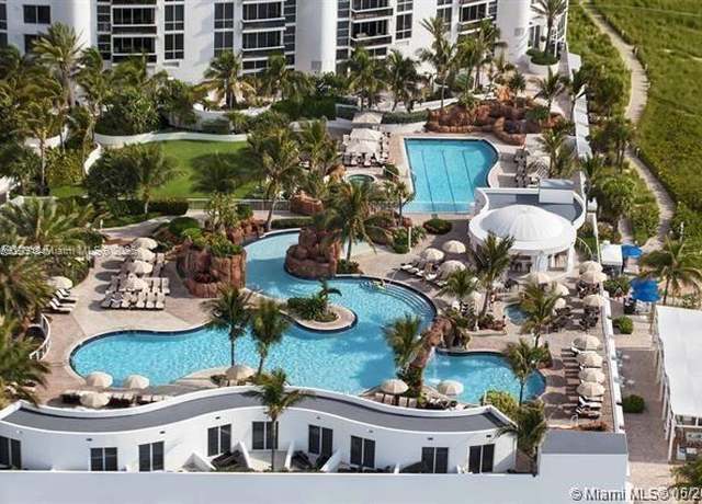 Property at 18001 Collins Ave #907, Sunny Isles Beach, FL 33160, 1 bed, 1 bath