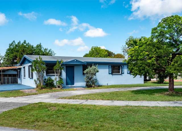 Property at 11800 SW 179th Ter, Miami, FL 33177, 2 beds, 2 baths