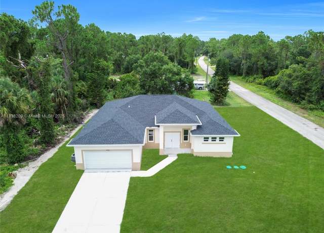 Property at 933 Anthony St E, Lehigh Acres, FL 33974, 3 beds, 2 baths