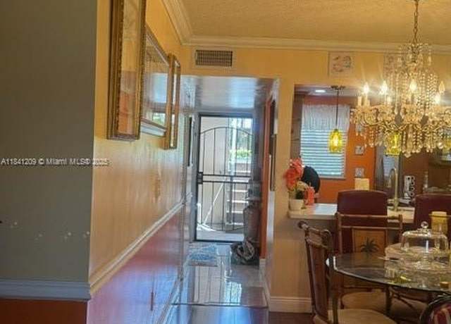 Property at 862 NE 209th St Unit 106-39, Miami, FL 33179, 3 beds, 2 baths