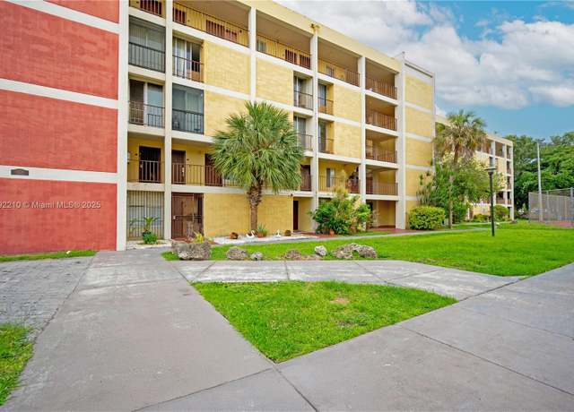 Property at 9210 Fontainebleau Blvd #505, Miami, FL 33172, 2 beds, 2 baths