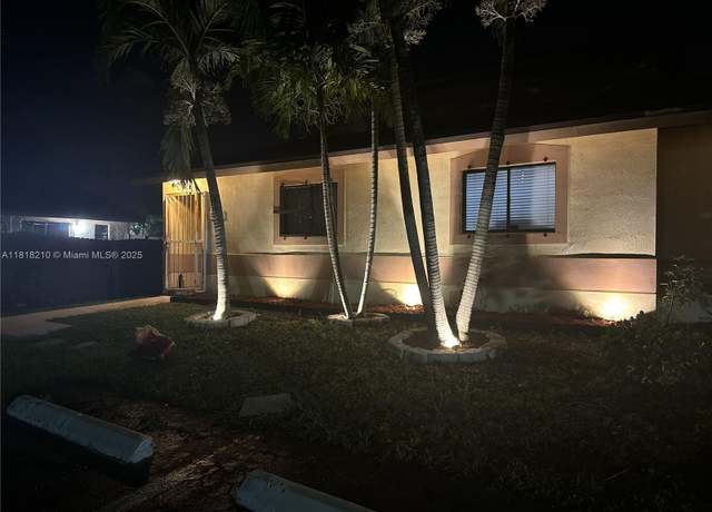 Property at 14020 SW 281, Homestead, FL 33033, 3 beds, 2 baths