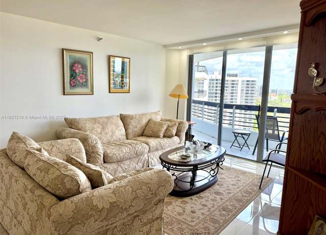 Property at 3530 Mystic Pointe Dr #2108, Aventura, FL 33180, 2 beds, 2 baths