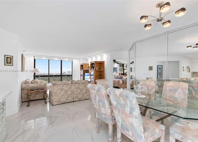 Property at 3530 Mystic Pointe Dr #2108, Aventura, FL 33180, 2 beds, 2 baths