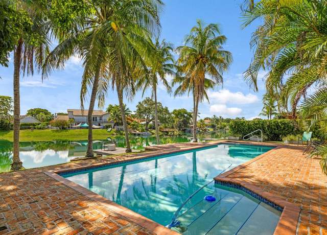 Property at 11445 SW 128th Ct, Miami, FL 33186, 4 beds, 2.5 baths