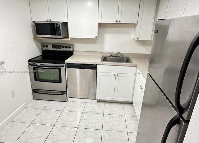 Property at 16950 W Dixie Hwy A128 Hwy Unit A128, North Miami Beach, FL 33160, 1 bed, 1 bath