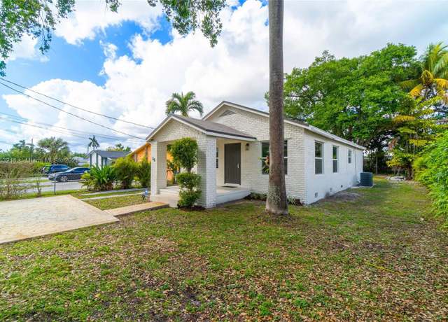 Property at 30 SW 7th St, Hallandale Beach, FL 33009, 3 beds, 2 baths