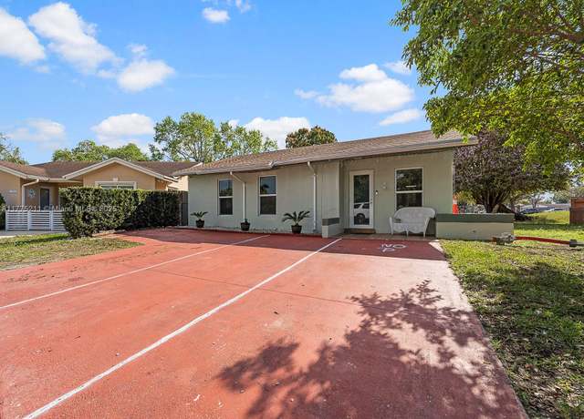 Property at 13852 SW 46th Ln, Miami, FL 33175, 3 beds, 1 bath