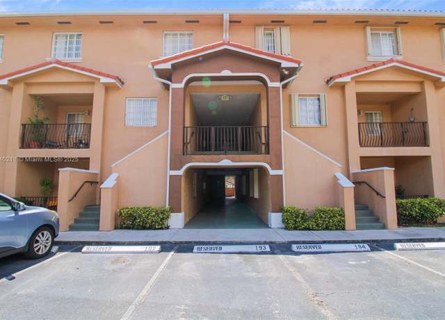 Property at 17425 NW 75th Pl #105, Hialeah, FL 33015, 3 beds, 2 baths