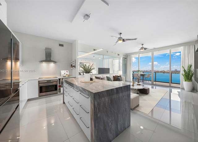 Property at 2020 N Bayshore Dr #2907, Miami, FL 33137, 2 beds, 2.5 baths