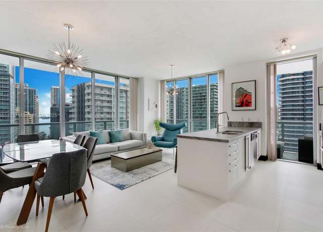 Property at 79 SW 12th St Unit 2306-S, Miami, FL 33130, 2 beds, 2 baths