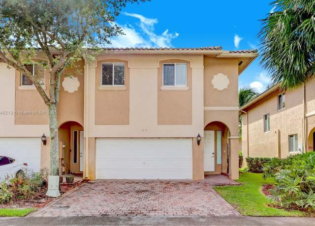 Property at 2727 Treasure Cove Cir #2727, Dania Beach, FL 33312, 5 beds, 2.5 baths
