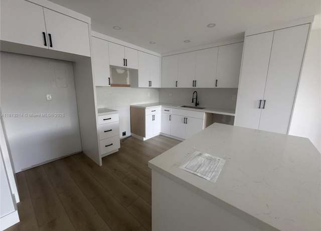 Property at 10854 N Kendall Dr #106, Miami, FL 33176, 2 beds, 2 baths