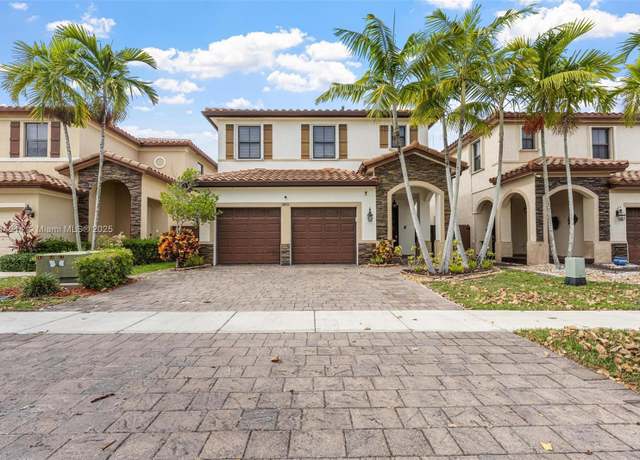Property at 3401 SE 5th St, Homestead, FL 33033, 5 beds, 2.5 baths