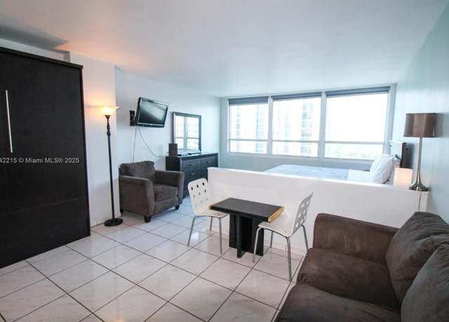 Property at 5445 Collins Ave #1221, Miami Beach, FL 33140, 1 bath