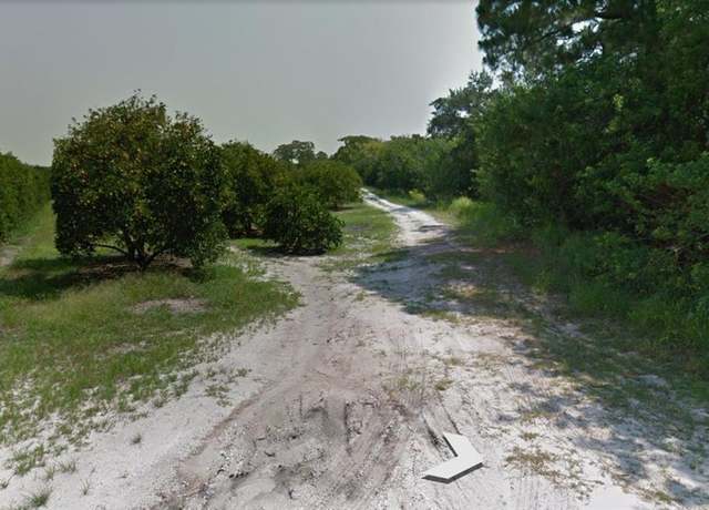 Property at 244 Jamison Ave, Lake Placid, FL 33852