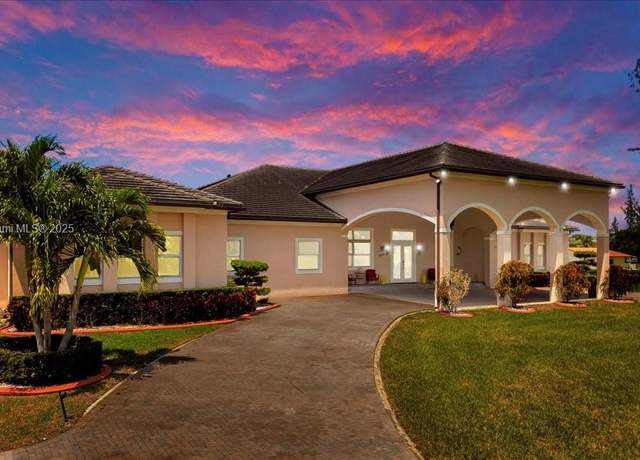 Property at 4800 SW 141st Ave, Miramar, FL 33027, 7 beds, 6 baths