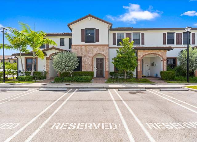 Property at 10519 W 33rd Ct, Hialeah, FL 33018, 3 beds, 2.5 baths