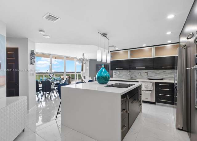 Property at 6001 N Ocean Dr #1203, Hollywood, FL 33019, 2 beds, 2.5 baths